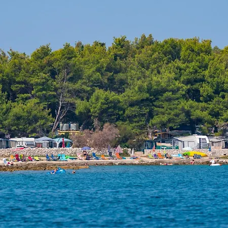 Guest house In - Caravan Near The Sea 4 *
