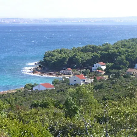 In - Caravan Near The Sea 4 *