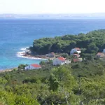 Caravan Near The Sea 4 3*