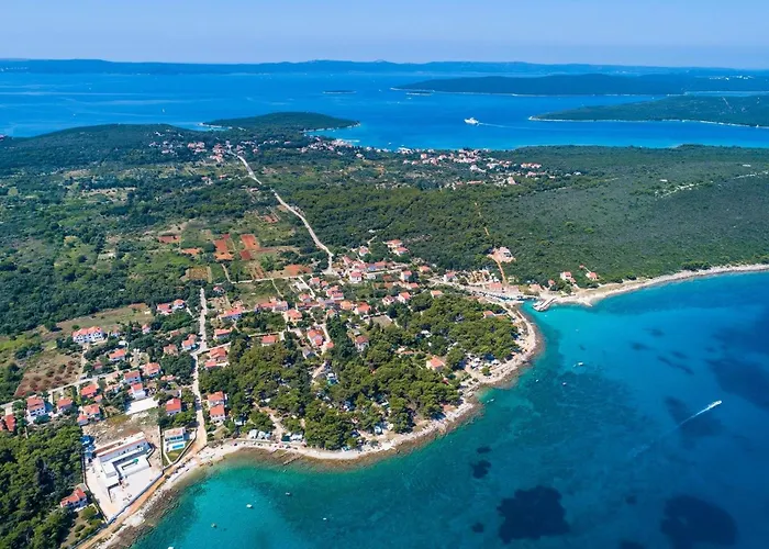 Caravan Near The Sea 4 3* Ugljan