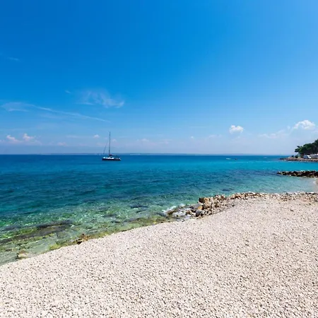 Caravan Near The Sea 4 3* Ugljan