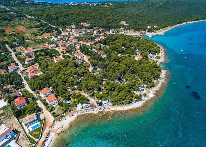Гостевой дом Caravan Near The Sea 4